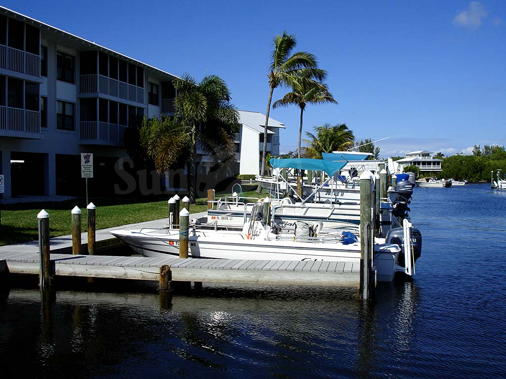 Four Winds Condos Boat Docks 